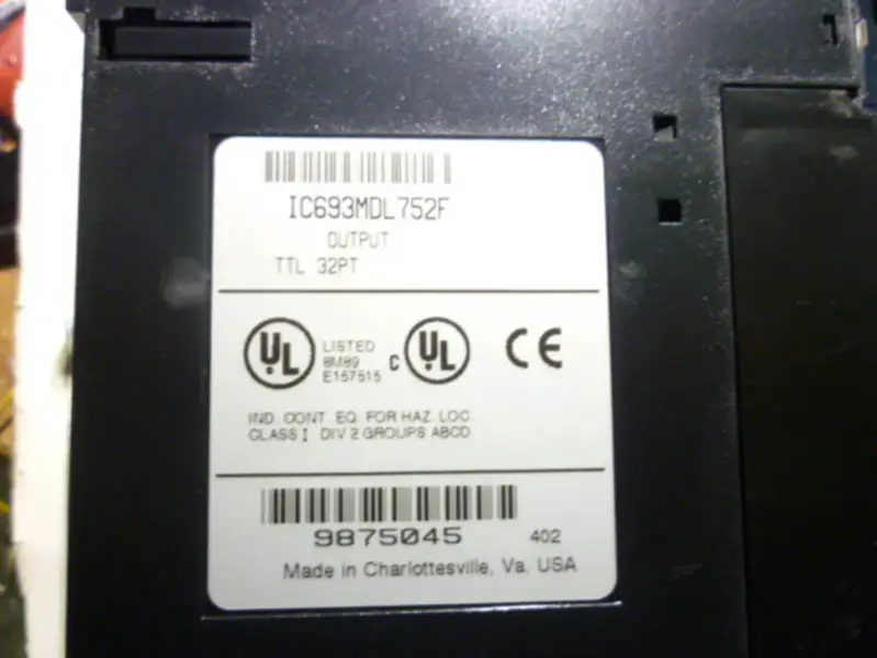 GE Fanuc PLC 90-30 σειρά IC693MDL752F