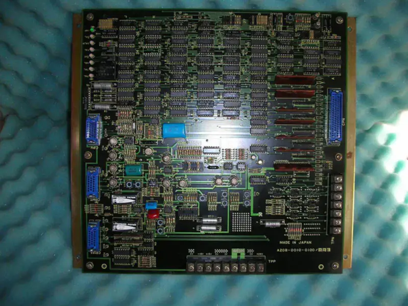 A20B-0010-0100 ΠΛΑΚΈΤΑ PC F9