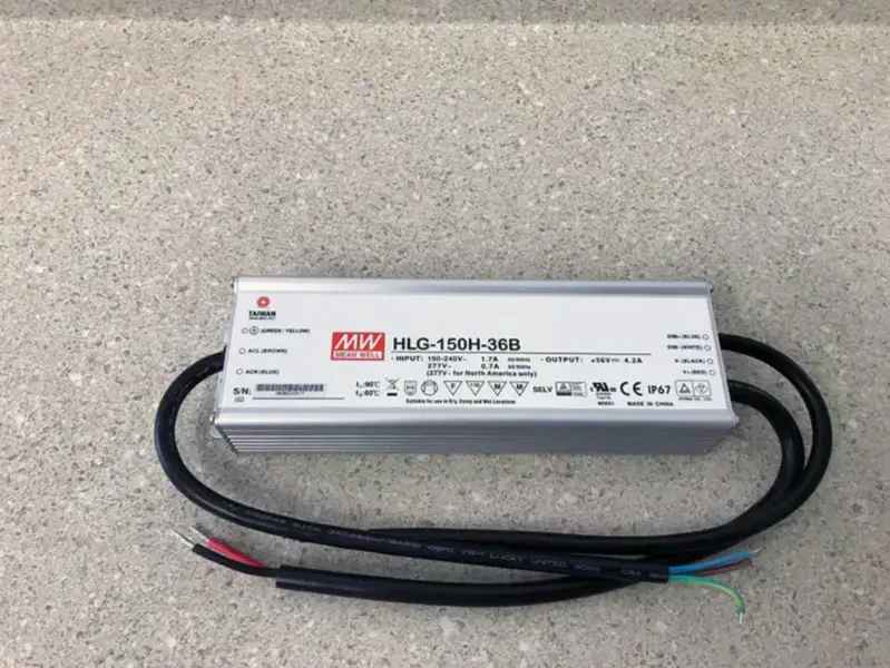 Μέσο πηγάδι HLG-150H-36B