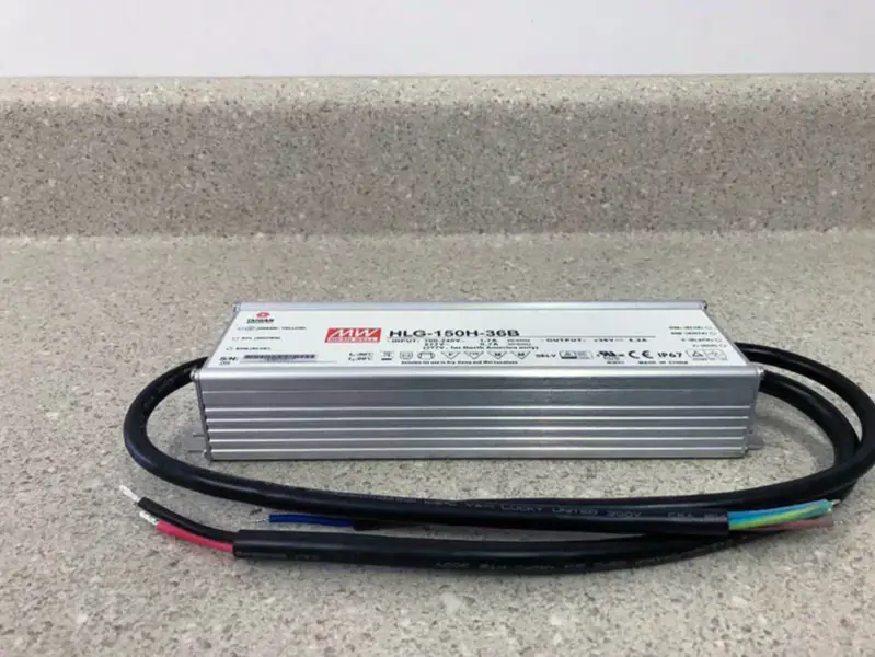 Μέσο πηγάδι HLG-150H-36B