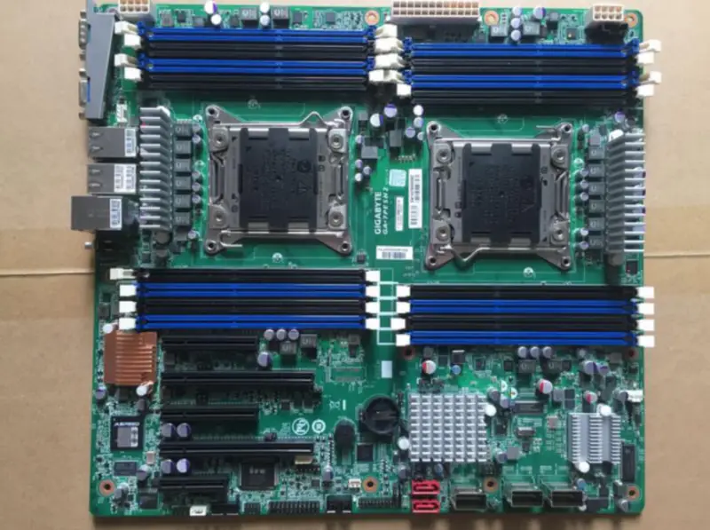 Μητρική πλακέτα διακομιστή Gigabyte GA-7PESH2