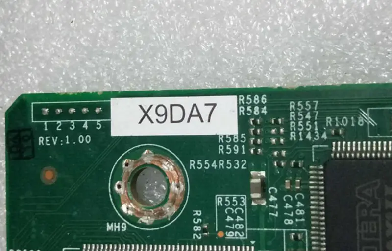 Μητρική πλακέτα διακομιστή SuperMicro X9DA7
