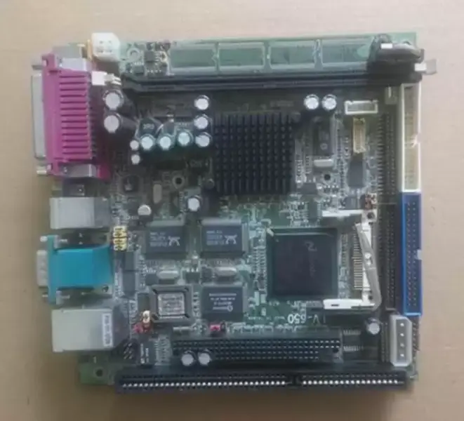 Μητρική πλακέτα COMMELL LV-650 MiniITX