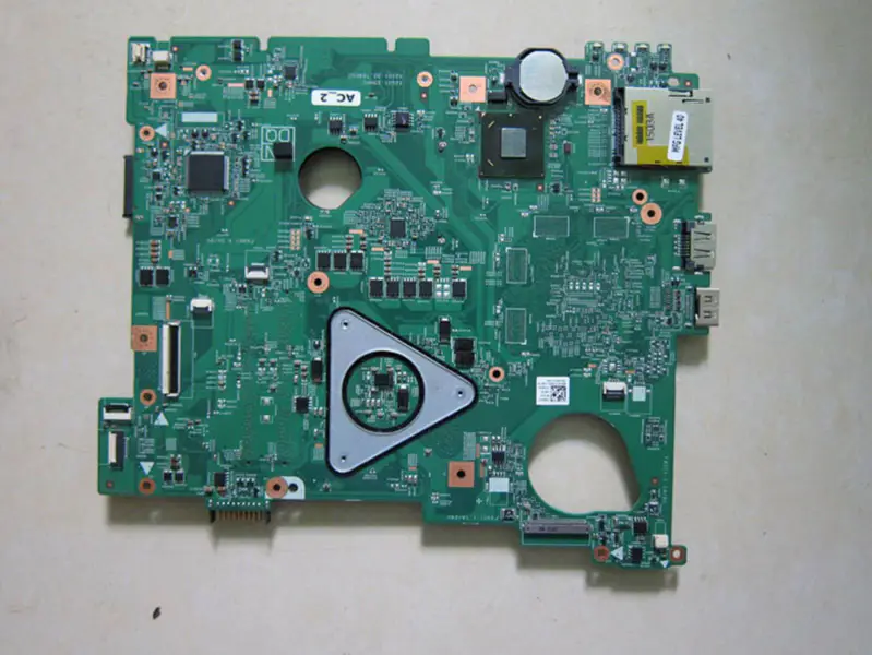 Dell Inspiron 15R N5110 VVN1 με μητρική πλακέτα Intel 0FG4Y2 0G8RW1
