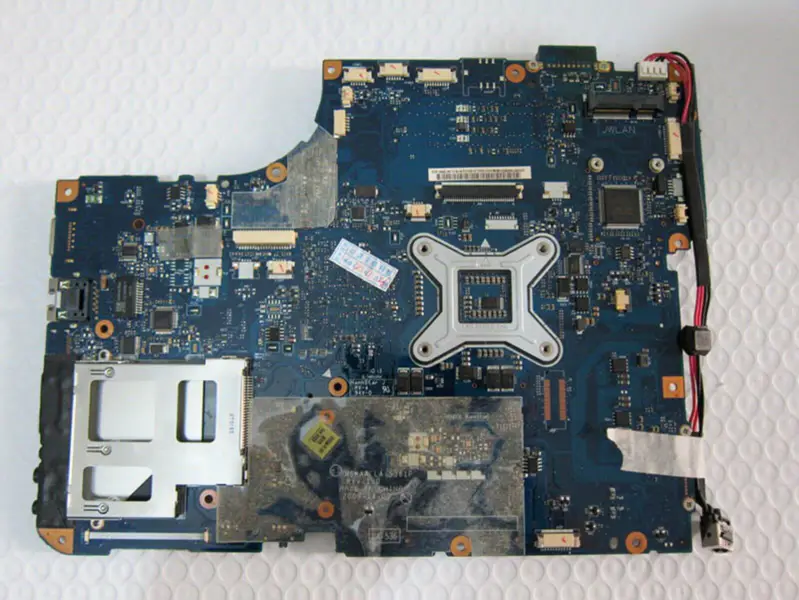 Toshiba K000093550 motherboard