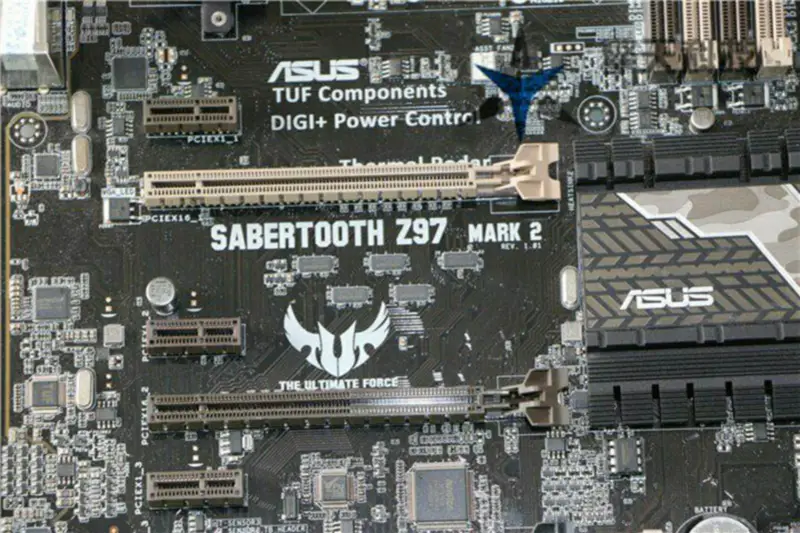 Μητρική πλακέτα Asus SABERTOOTHZ97