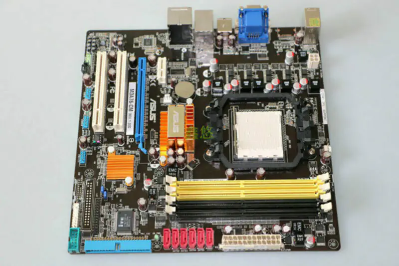 Μητρική πλακέτα Asus M3A76-CM