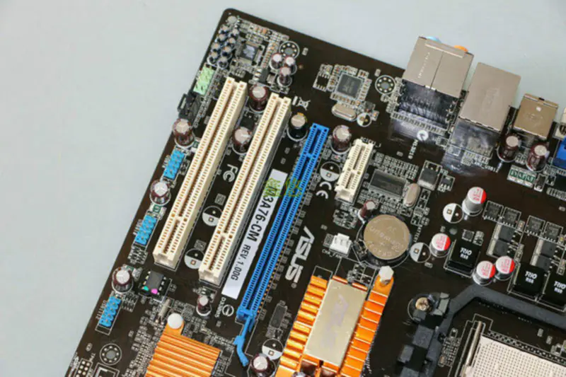 Μητρική πλακέτα Asus M3A76-CM