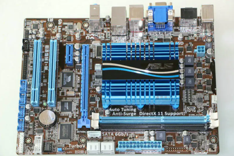 Μητρική πλακέτα Asus E35M1-M