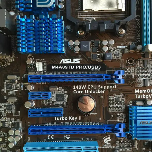 Μητρική πλακέτα Asus M4A89TD