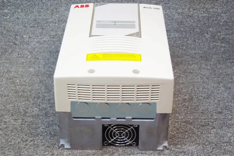 ABB ACS 300,ACS301-2P7-3 μετατροπέας ΝΕΟΣ ΔΕΝ ΕΙΝΑΙ ΣΕ ΚΟΥΤΙ ACS301-2P7-3