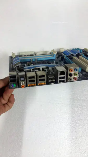 Μητρική κάρτα Gigabyte GA-P55-UD3R LGA 1156 P55-UD3R SATAII P55