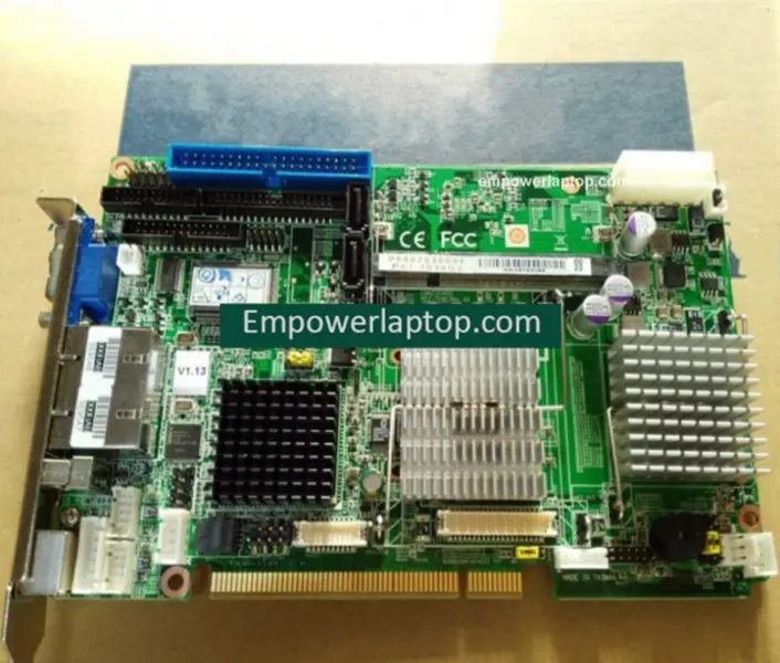 Βιομηχανική μητρική πλακέτα Advantech PCI-7030 PCI-7030G2 με θύρα VGA, USB, πληκτρολόγιο, 2*LAN