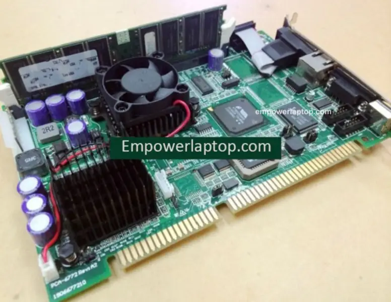 Βιομηχανική μητρική πλακέτα Advantech PCA-6772 με θύρα VGA, LAN, COM, πληκτρολόγιο
