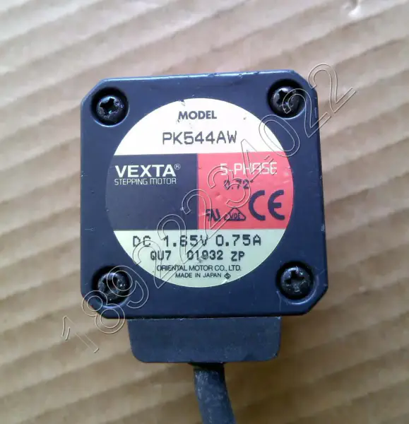 VEXTA Motor PK544AW