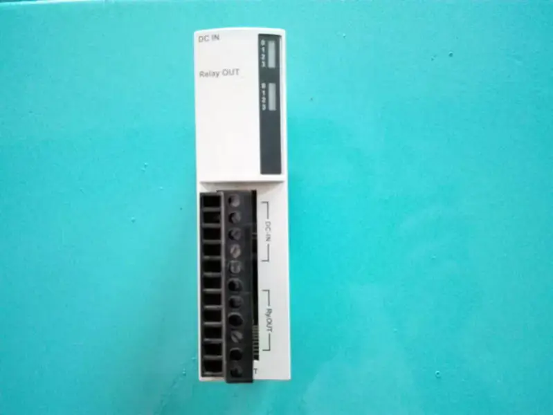 Μονάδα Schneider TM2DMM8DRT