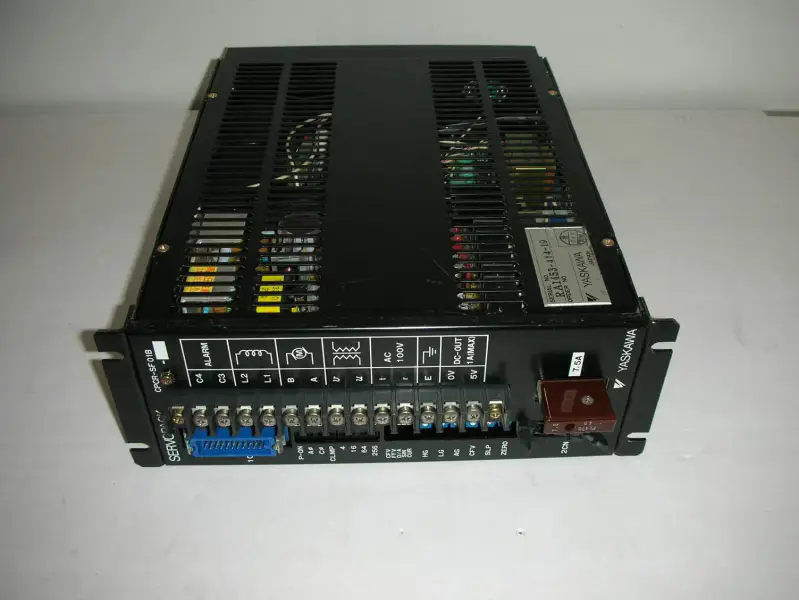 Yaskawa CPCR-SF01B CPCRSF01B Servopack της Yaskawa