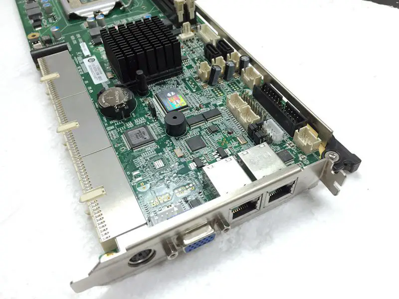 Βιομηχανική μητρική πλακέτα AAEON EPE-1815VNA-H61 VER:C01 LGA1155