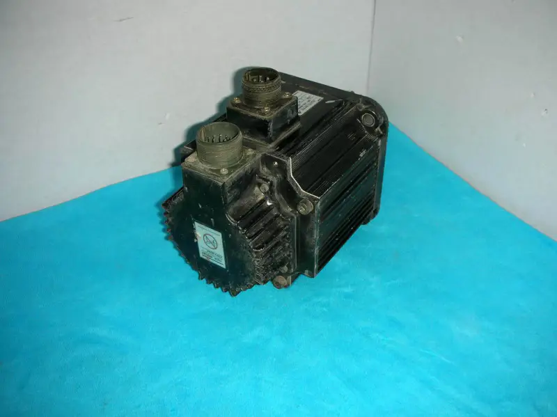 YASKAWA SGMG-09A2A