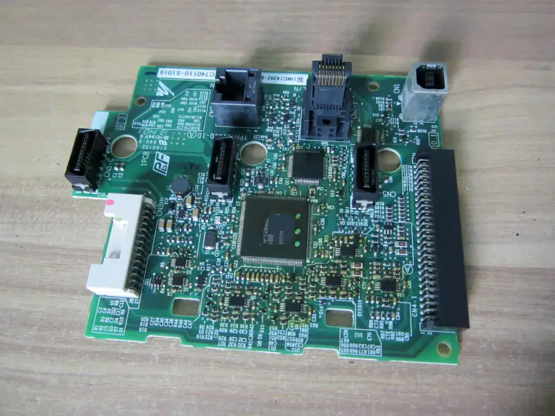 Πίνακας ελέγχου YASKAWA ETC740110-S1019