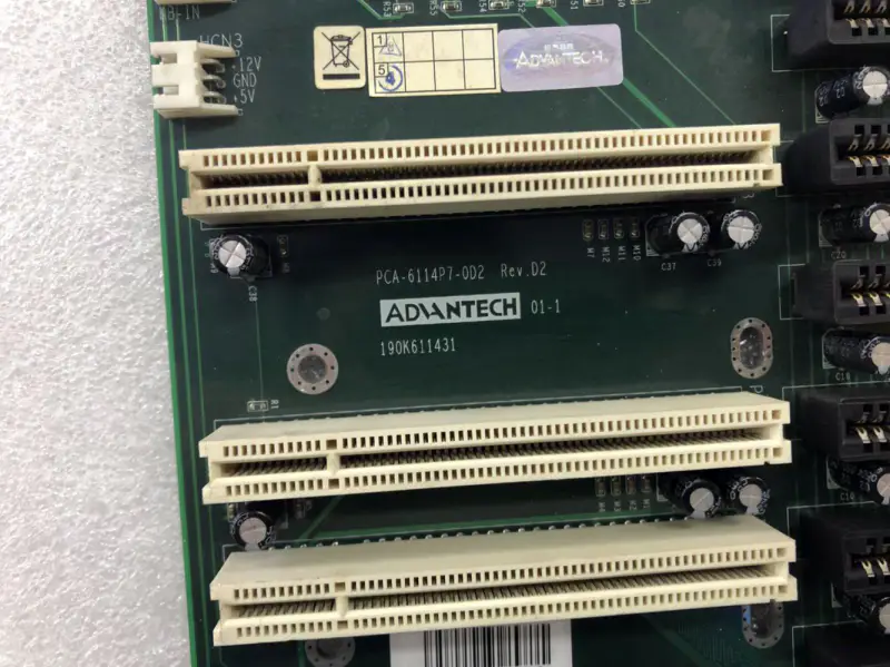 Μητρική πλακέτα Advantech PCA-6114P7-0D2