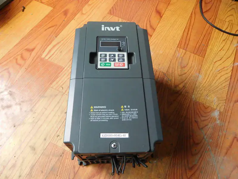 Σειρά INVT GD100 GD100-004G-4 4KW 380V