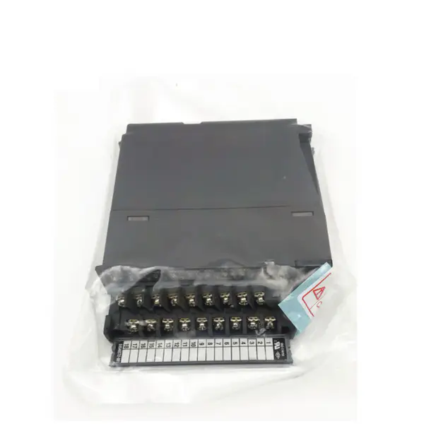 PLC Mitsubishi Melsec-Q Digital Analog Output Module Q68DAVN