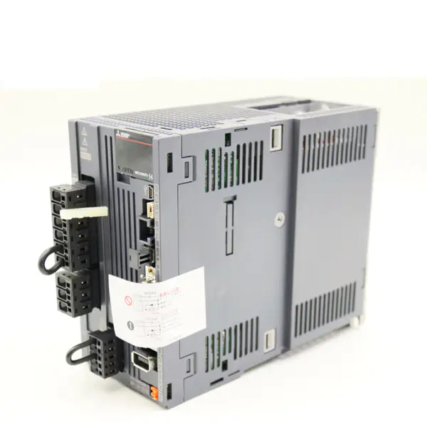Ενισχυτής σερβοενισχυτή AC 3.5KW της Mitsubishi MR J4 350A MR-J4-350A
