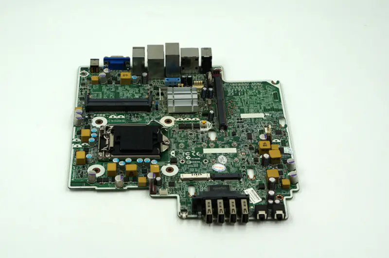 Μητρική πλακέτα HP 8300 Elite 656939-001 711787-001/501/601 656937-002