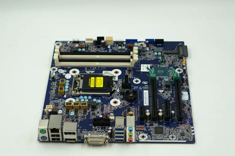 Μητρική πλακέτα HP Z240 MT 795000-001 837344-001 837344-601 908397-601