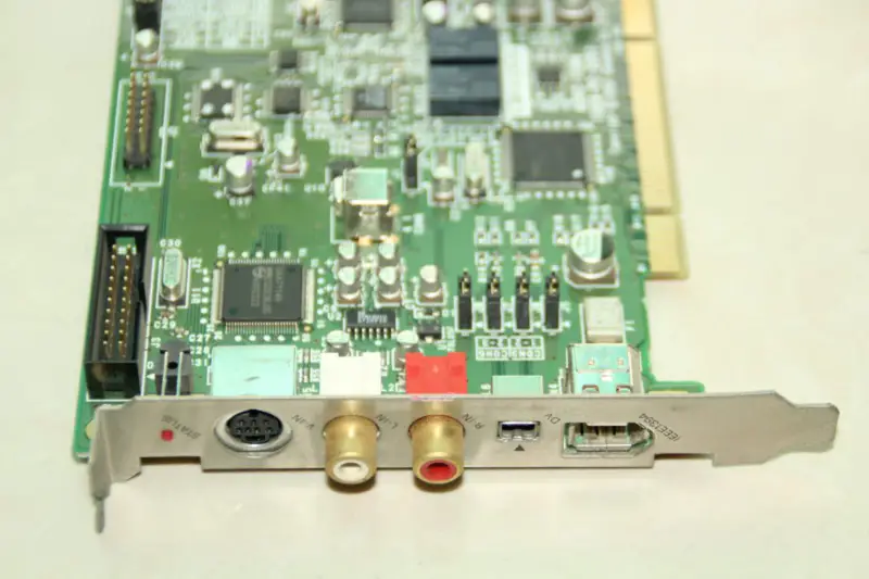 Επαγγελματική κάρτα DAQ CANOPUS ADVC-1394