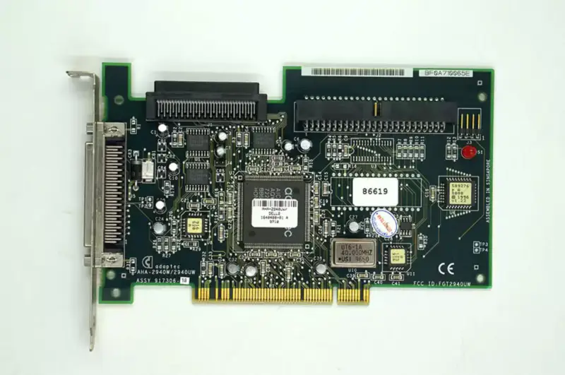 Κάρτα ελεγκτή SCSI Adaptec AHA-2940UW 68 ακίδων 50 ακίδων