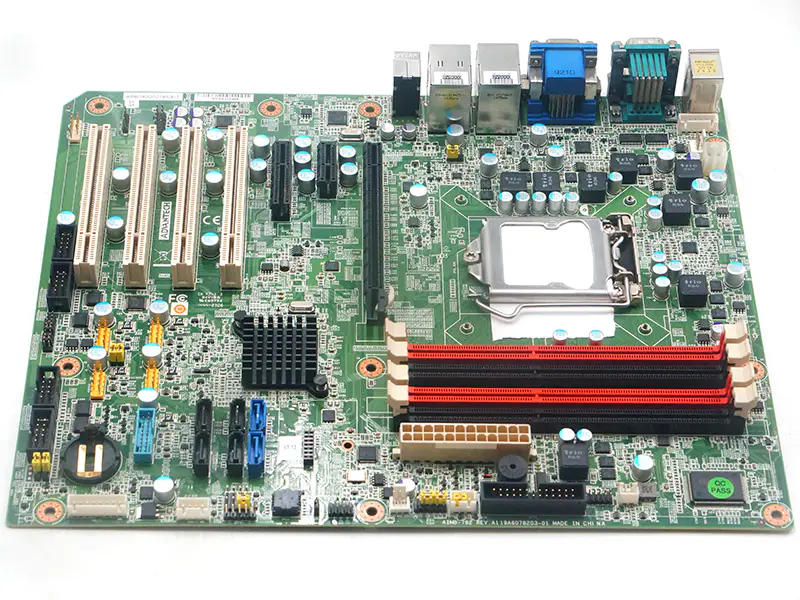 Βιομηχανική μητρική πλακέτα Advantech AIMB-782 REV.A1 AIMB-782QG2
