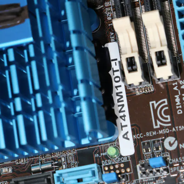 Asus AT4NM10T-I Μητρική πλακέτα επιτραπέζιων υπολογιστών με ενσωματωμένη CPU Atom D425