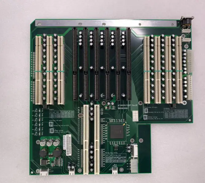 Βιομηχανική μητρική πλακέτα AXIOMTEK ATX903D1/13GP7 REV B1