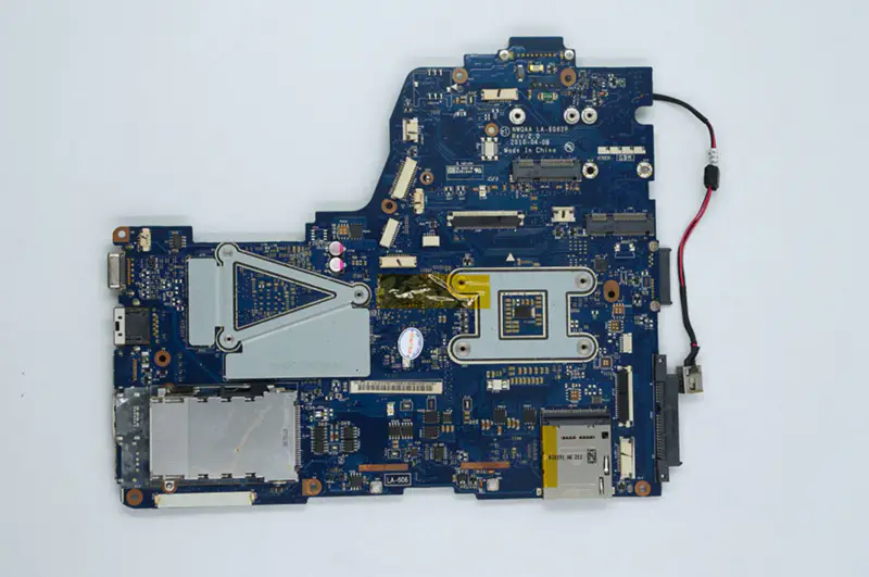 Toshiba A660 A665 NWQAA LA-6062P Motherboard