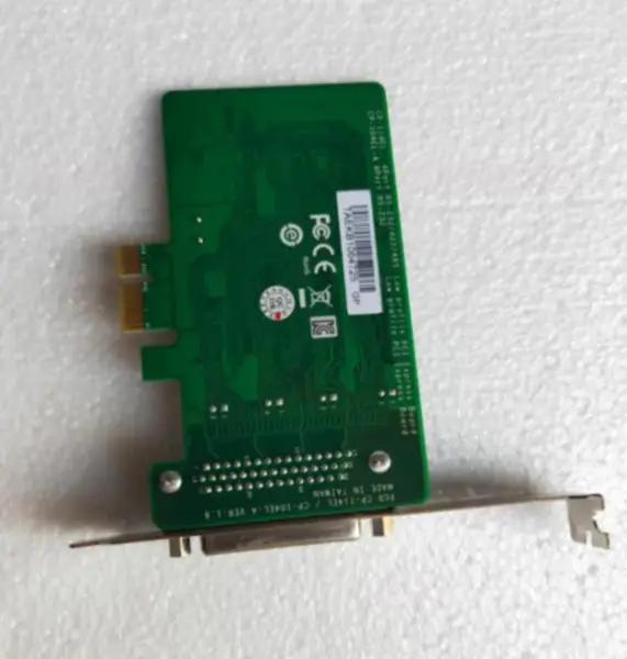 MOXA CP-104EL-A 4 σειριακές θύρες RS-232 2U με πλαίσιο PCI-E κάρτα πολλαπλών σειριακών θυρών CP-104EL