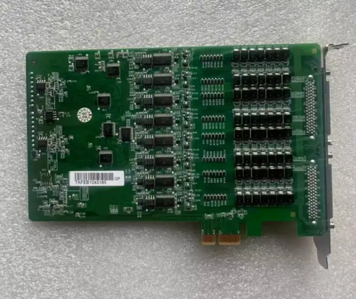 Σειριακή κάρτα MOXA CP-116E-A