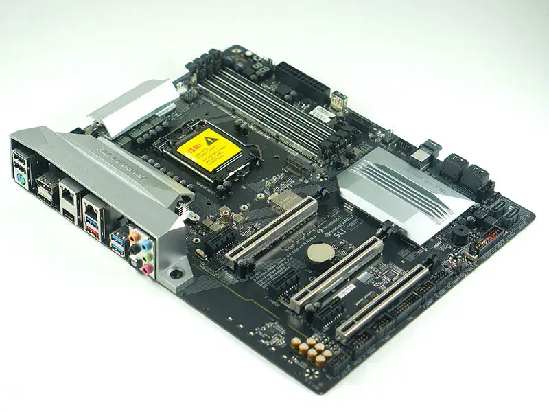 Μητρική πλακέτα Gigabyte GA-Z270X-UD5