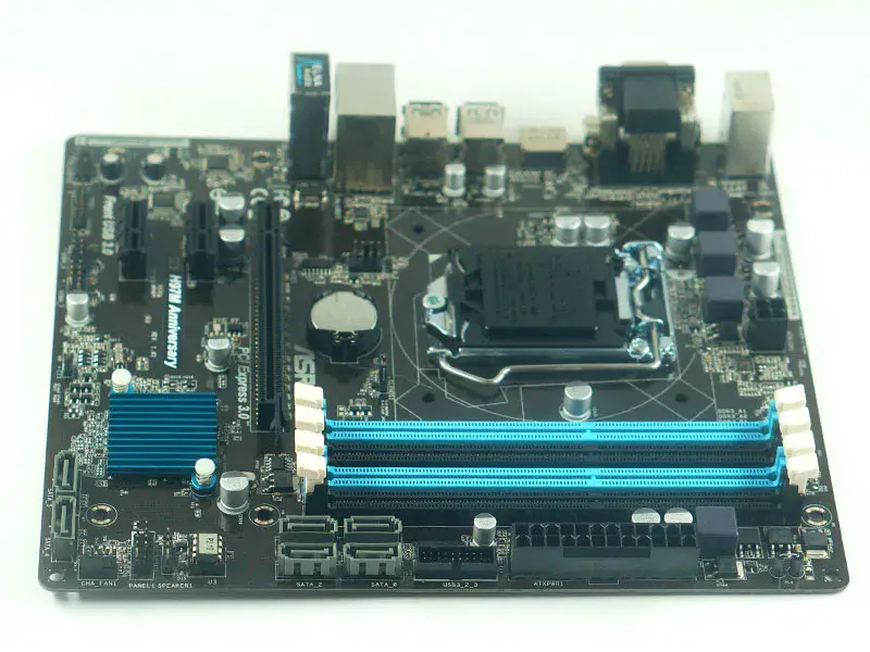 Επετειακή μητρική πλακέτα Asrock H97M