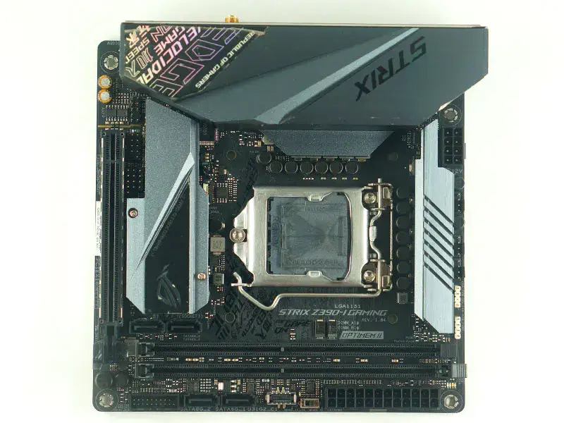 Μητρική πλακέτα Asus ROG STRIX Z390-I GAMING