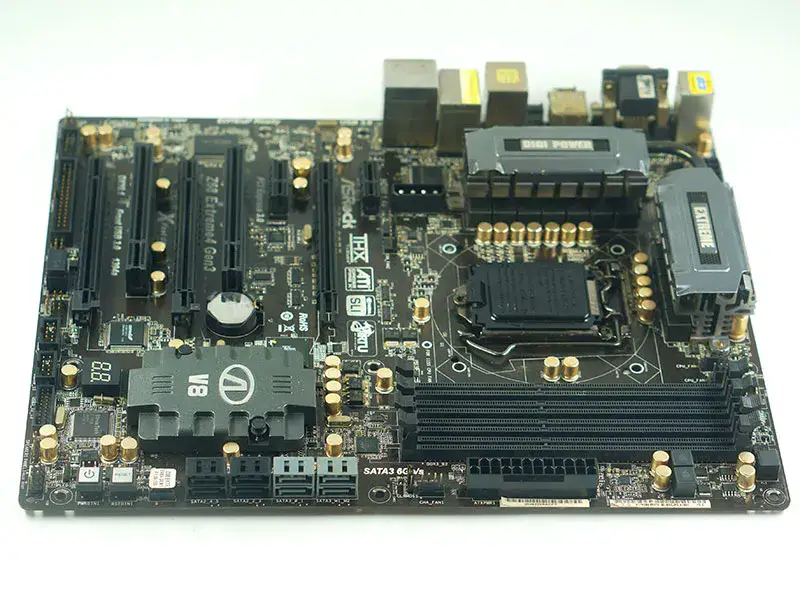 Μητρική πλακέτα Asrock Z68 Extreme4 Gen3 LGA 1155 DDR3