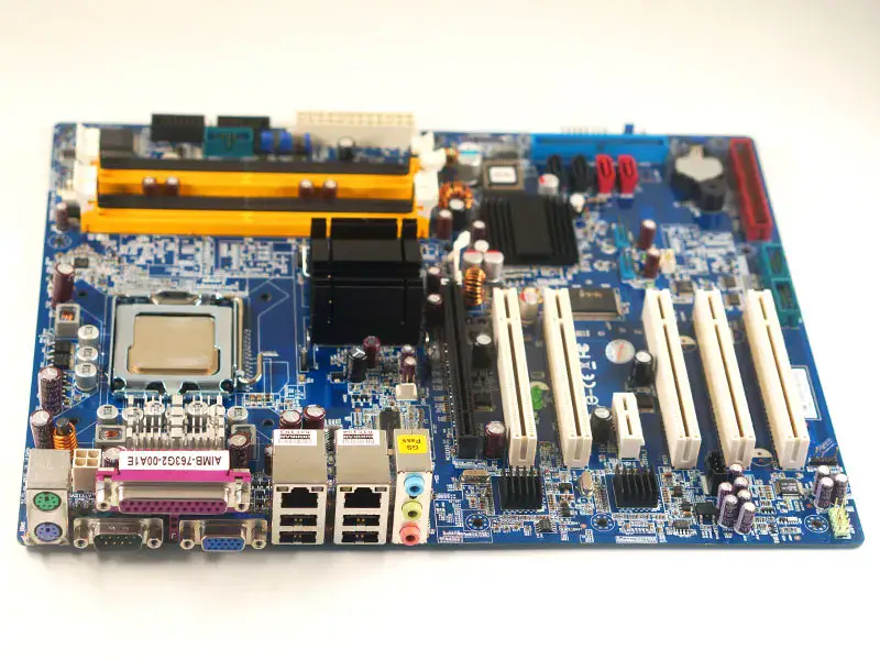 Μητρική πλακέτα Advantech AIMB-763G2