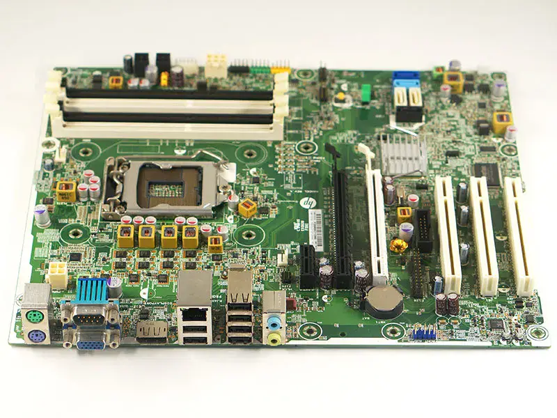 Μητρική πλακέτα HP Compaq 8200 Elite 611796-003 611797-000 611835-001