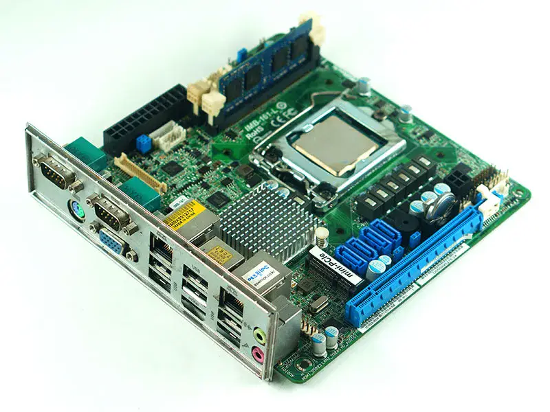 Μητρική πλακέτα IMB-161-L IMB-161-L/LVDS