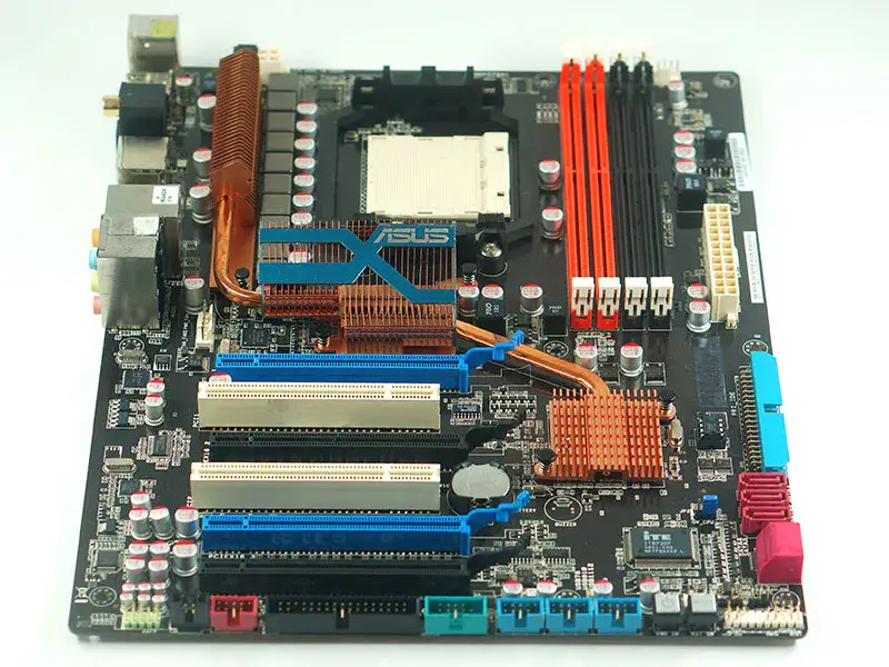 Μητρική πλακέτα Asus M4A79T DELUXE AM3 / 790FX