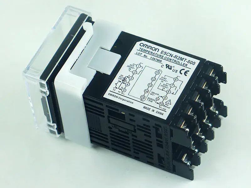 Θερμοστάτης OMRON E5CN-R2MT-500