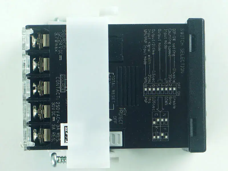Μετρητής Omron H7CX-AD-N