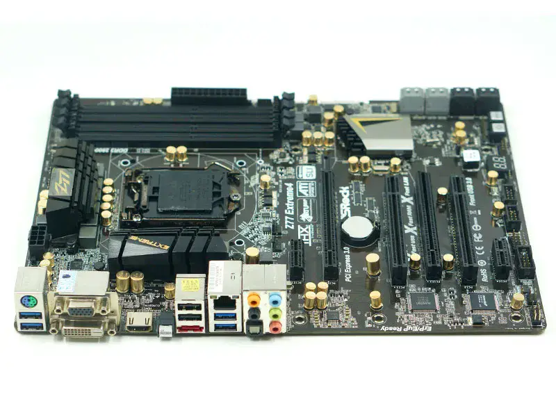 Asrock Z77 Extreme4 motherboard