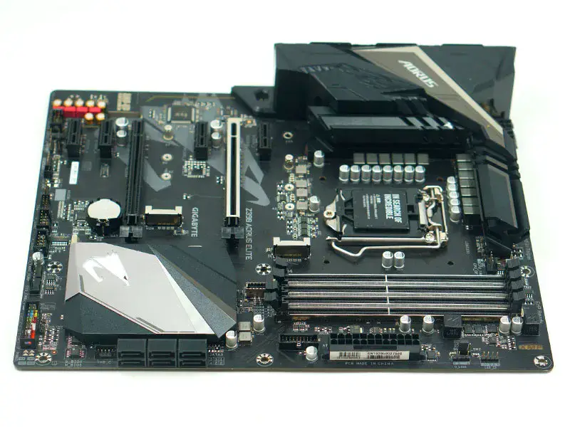 Μητρική πλακέτα Gigabyte GA Z390 AORUS ELITE